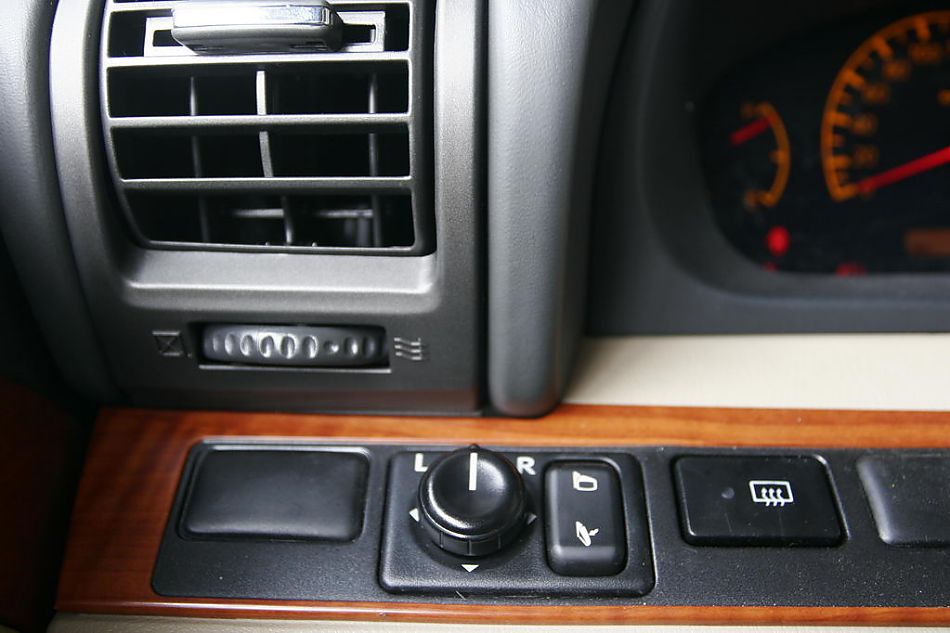 图为御轩内饰及细节