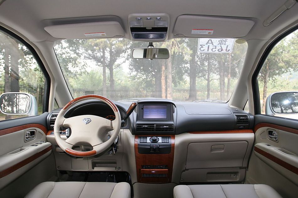 图为御轩内饰及细节