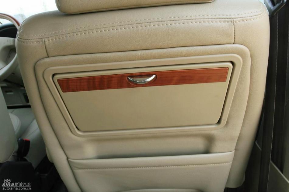 09款御轩试驾实拍