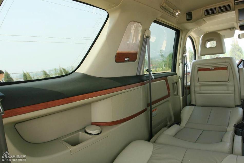 09款御轩试驾实拍