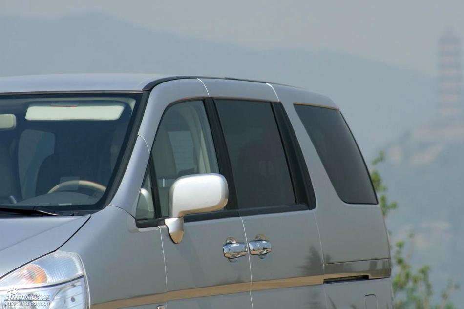 09款御轩试驾实拍