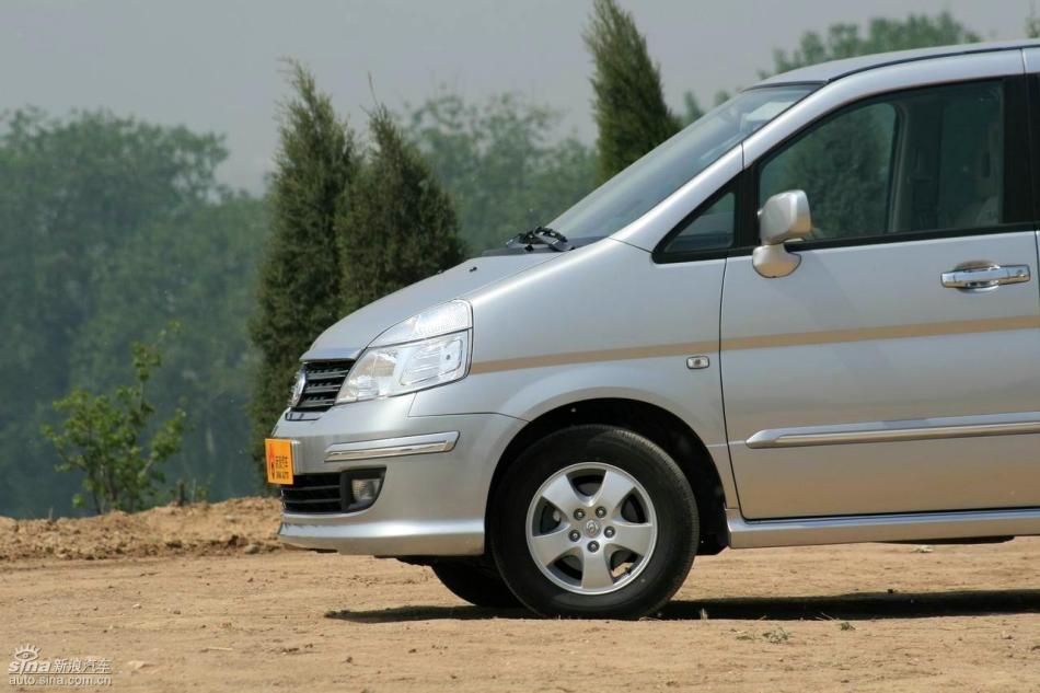 09款御轩试驾实拍