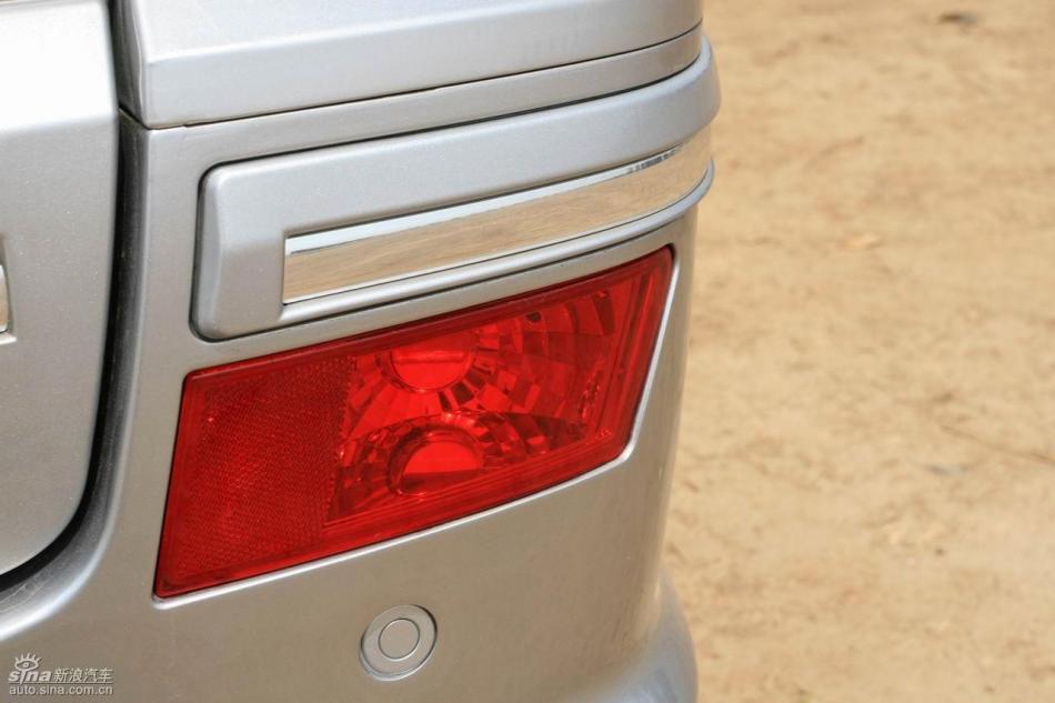 09款御轩试驾实拍