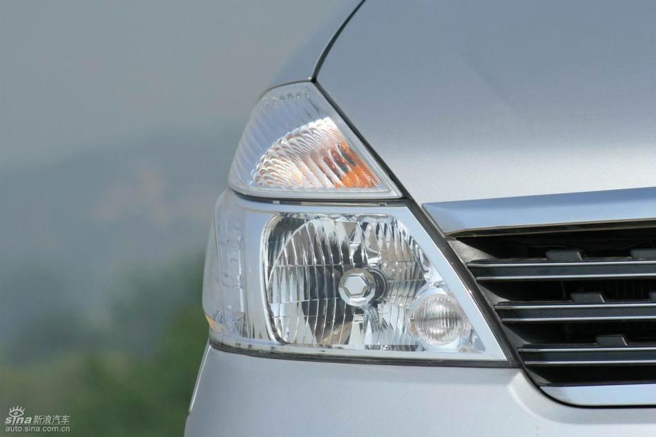 09款御轩试驾实拍