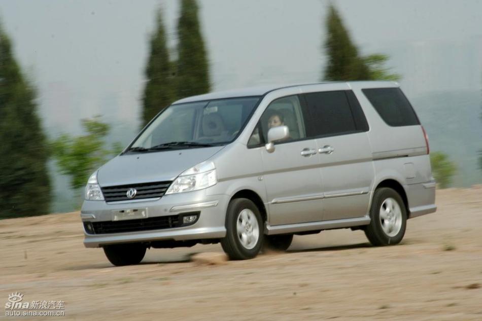 09款御轩试驾实拍