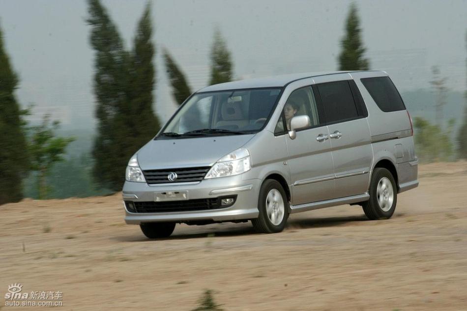 09款御轩试驾实拍