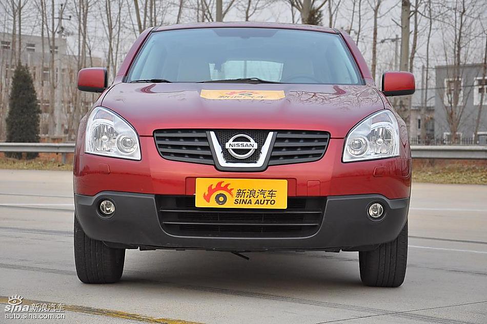 逍客2.0四驱自动实拍图