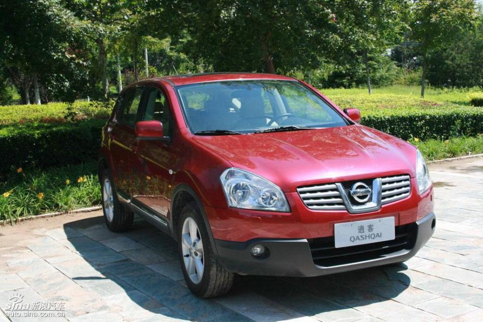 逍客2.0XV四驱自动