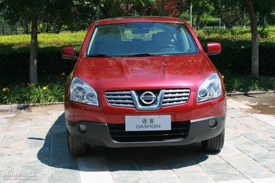 逍客2.0XV四驱自动