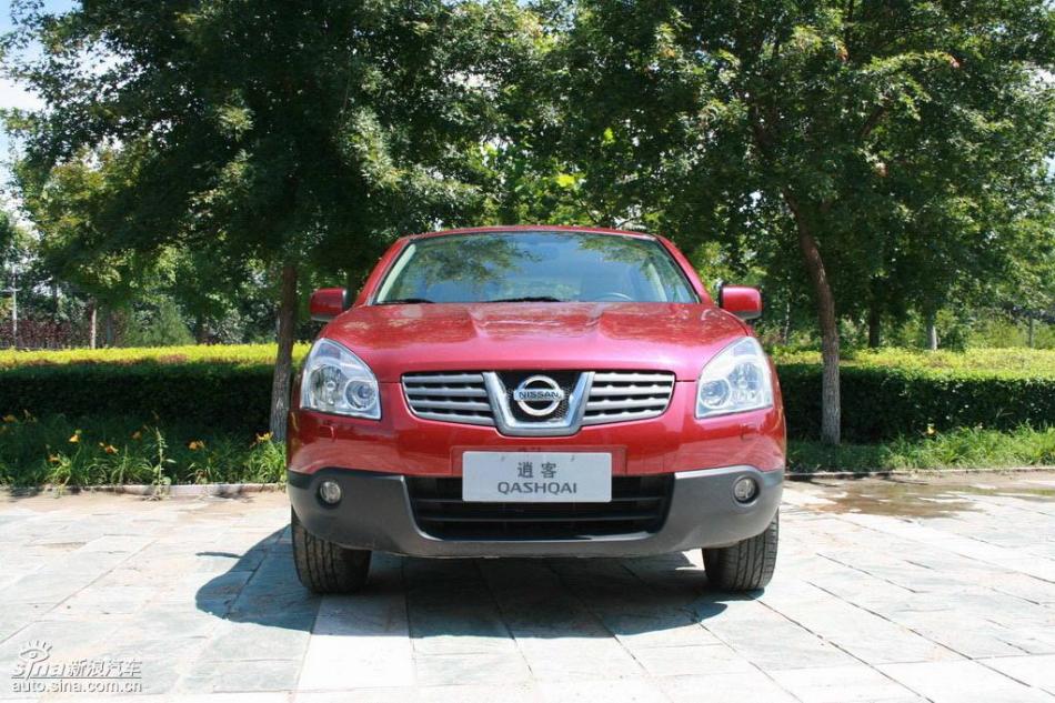 逍客2.0XV四驱自动