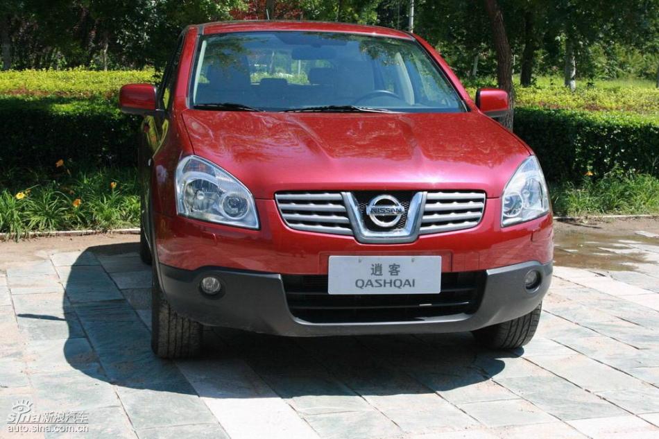 逍客2.0XV四驱自动