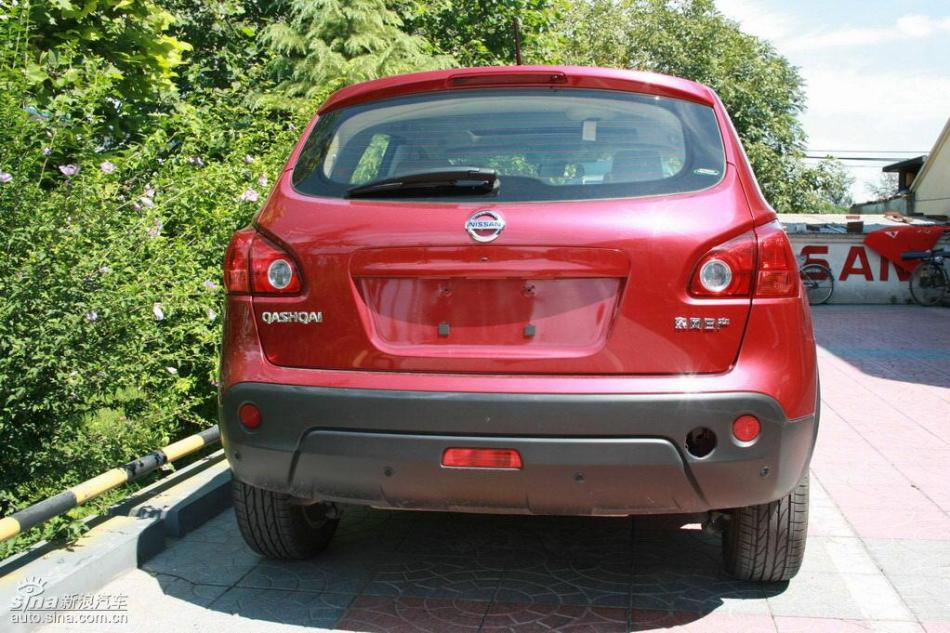 逍客2.0XV四驱自动