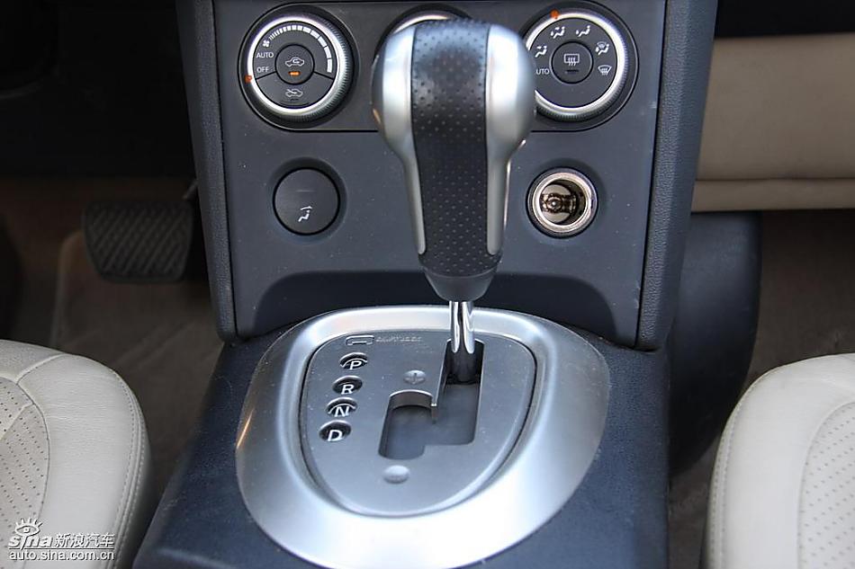 东风日产逍客试车实拍图内饰