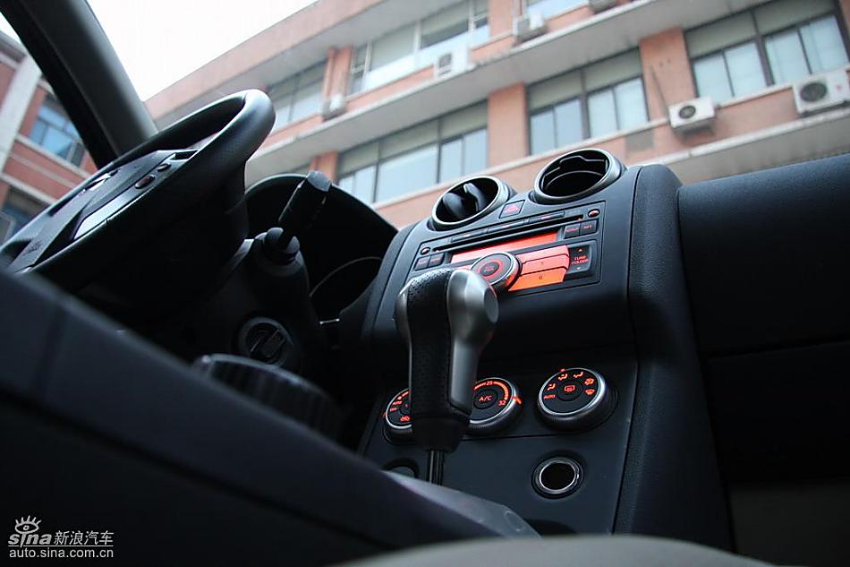东风日产逍客试车实拍图内饰