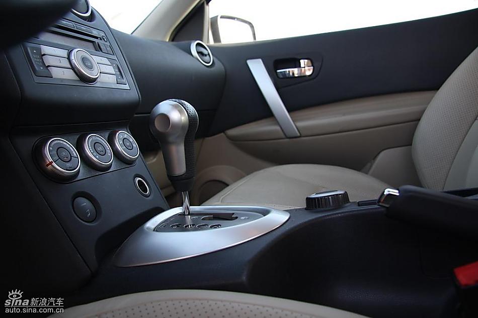 东风日产逍客试车实拍图内饰
