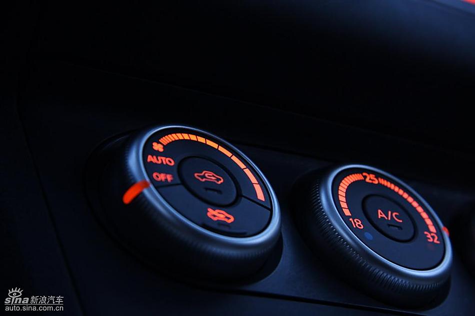 东风日产逍客试车实拍图内饰