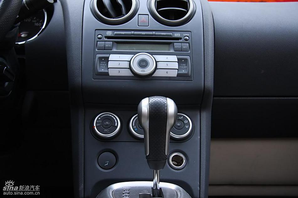 东风日产逍客试车实拍图内饰