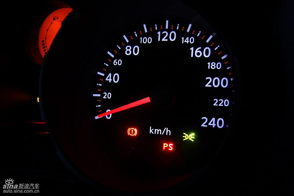 东风日产逍客试车实拍图内饰