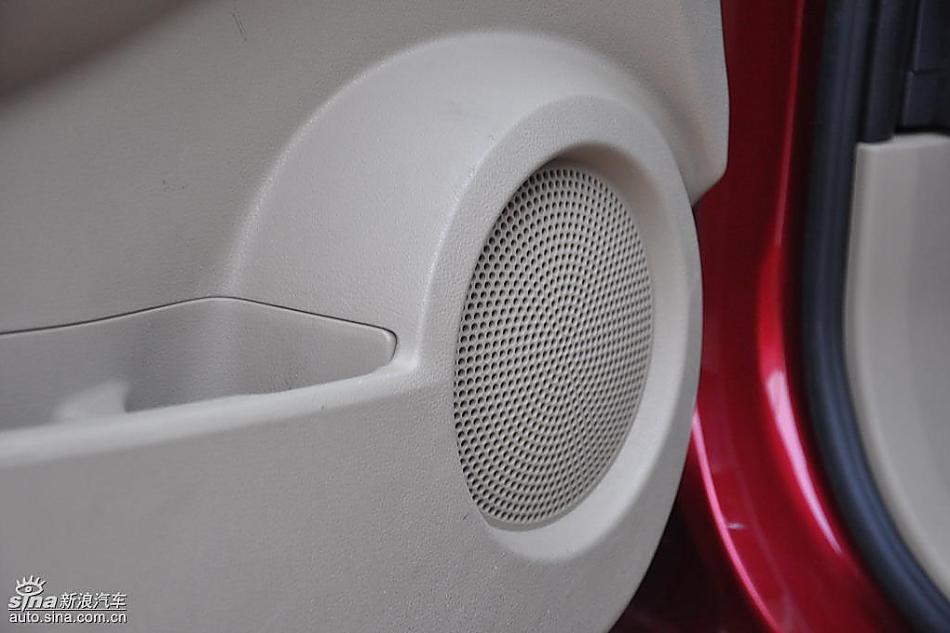 逍客2.0四驱自动实拍图