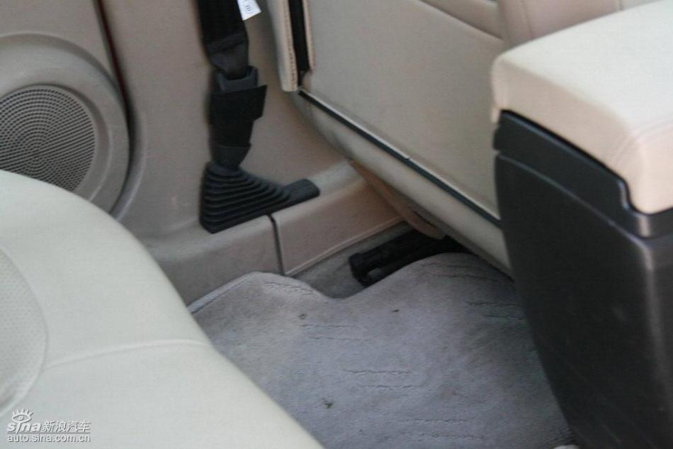 逍客2.0XV四驱自动