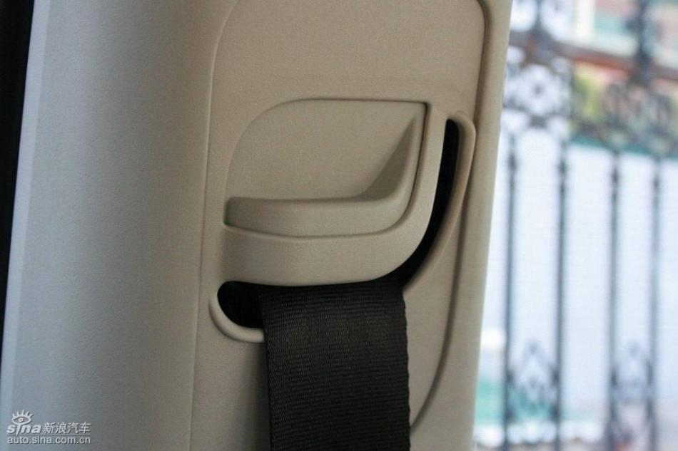 逍客2.0XV四驱自动