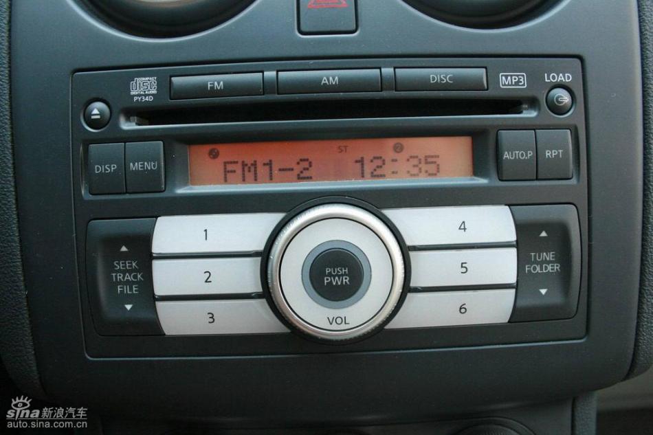 逍客2.0XV四驱自动