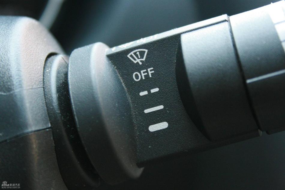 逍客2.0XV四驱自动