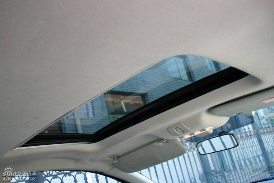 逍客2.0XV四驱自动