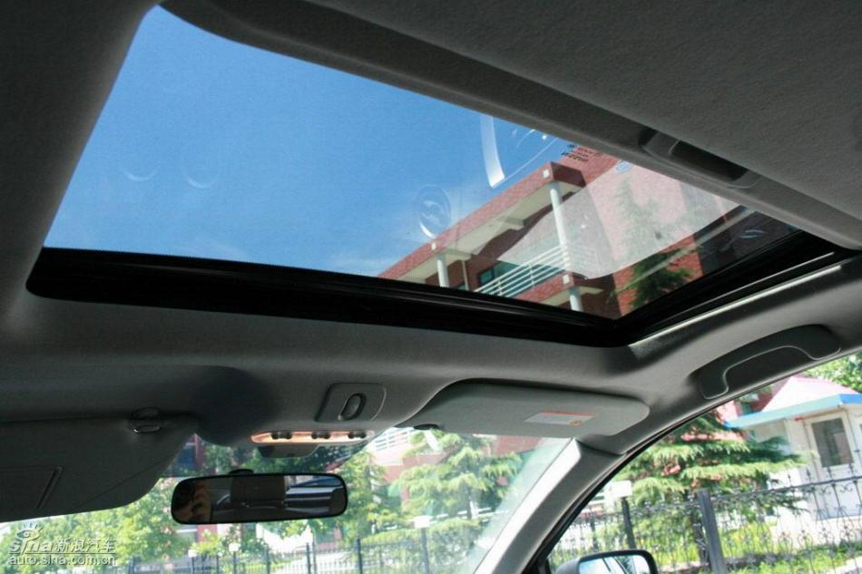 逍客2.0XV四驱自动