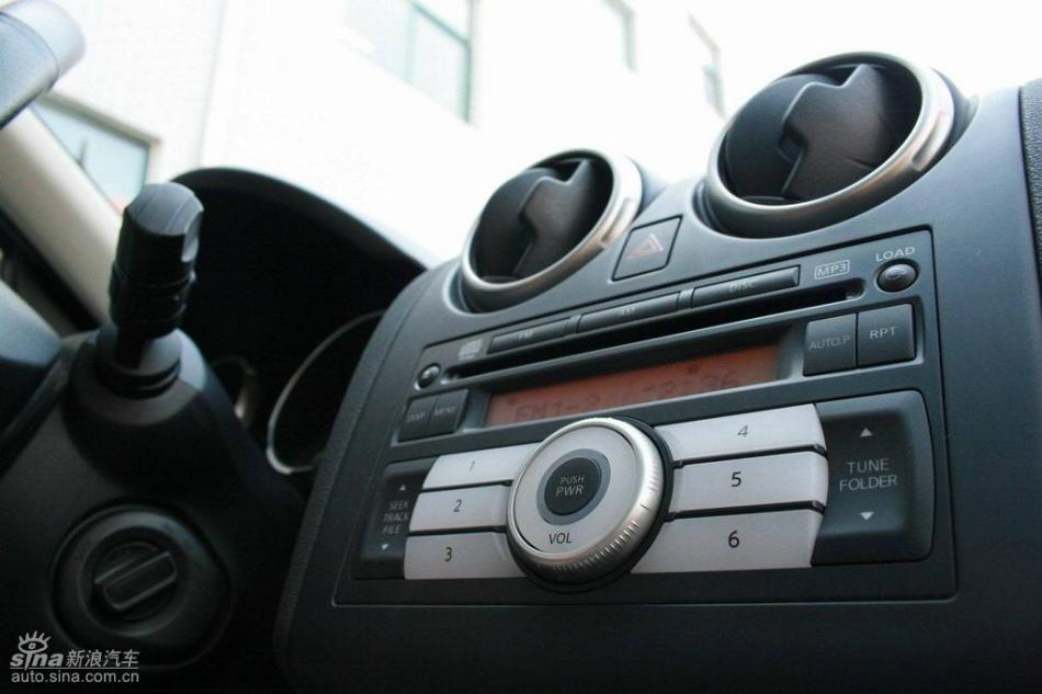 逍客2.0XV四驱自动