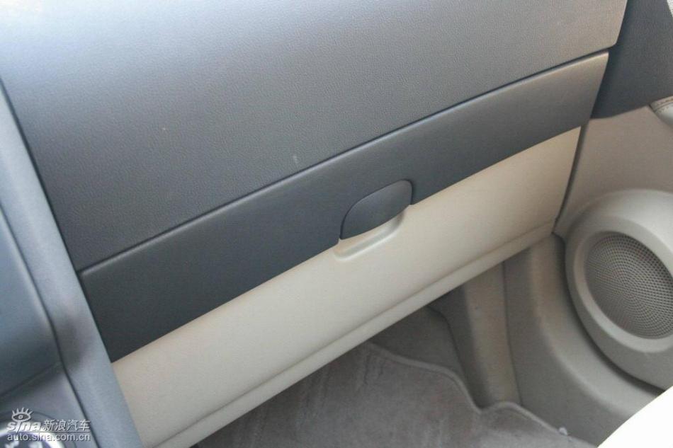 逍客2.0XV四驱自动