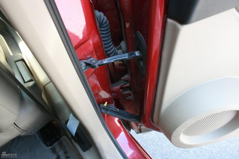 逍客2.0XV四驱自动