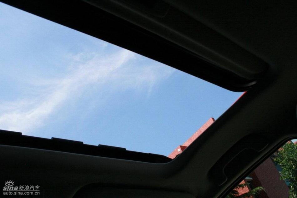 逍客2.0XV四驱自动