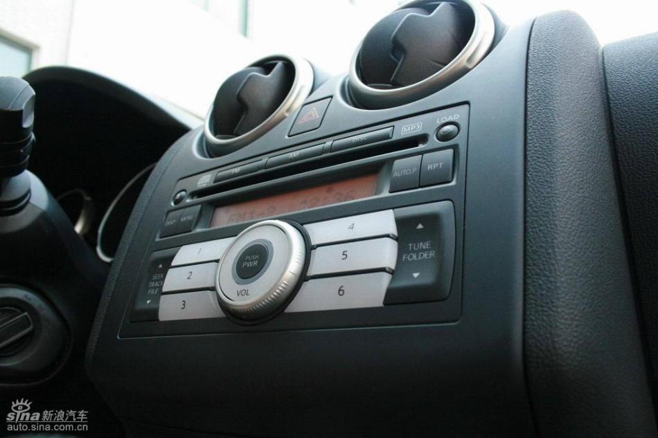 逍客2.0XV四驱自动