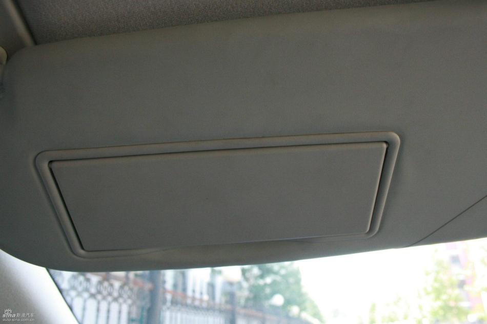 逍客2.0XV四驱自动