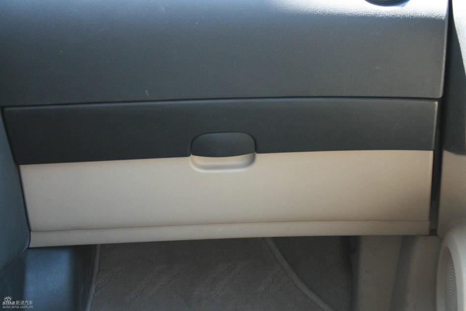 逍客2.0XV四驱自动