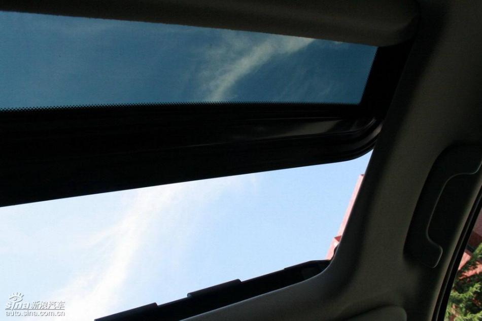 逍客2.0XV四驱自动