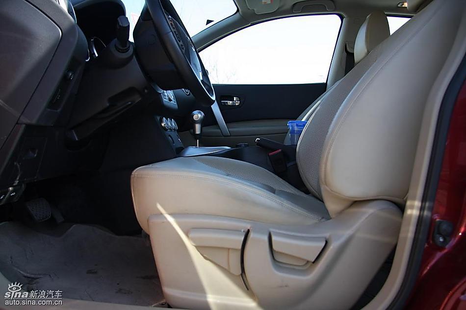 东风日产逍客试车实拍图内饰