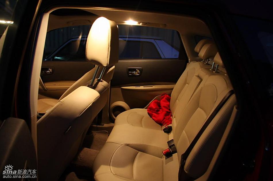 东风日产逍客试车实拍图内饰