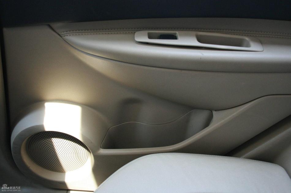 逍客2.0XV四驱自动