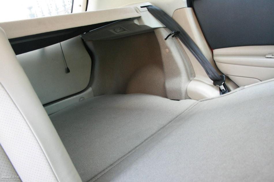 逍客2.0XV四驱自动