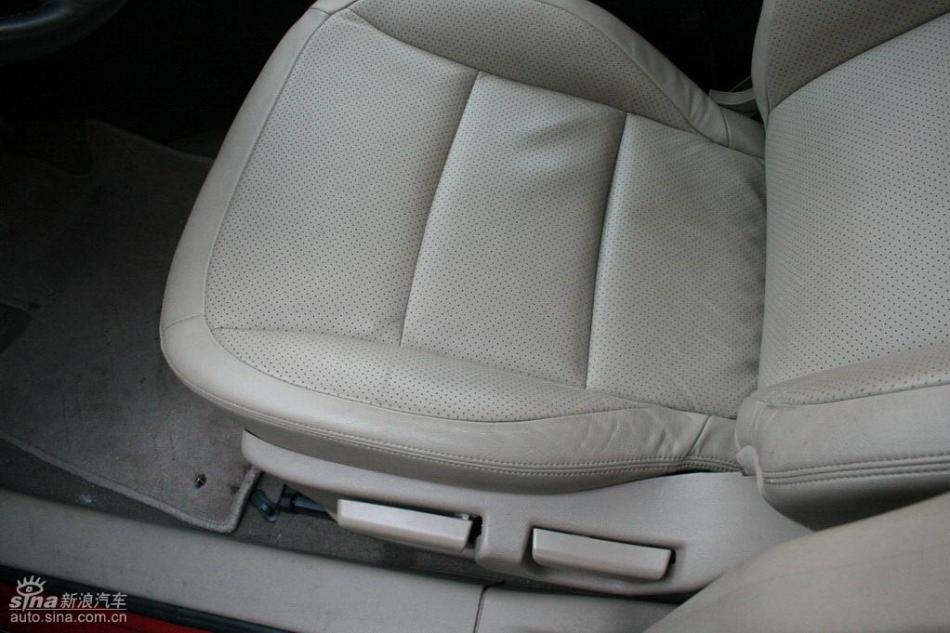 逍客2.0XV四驱自动