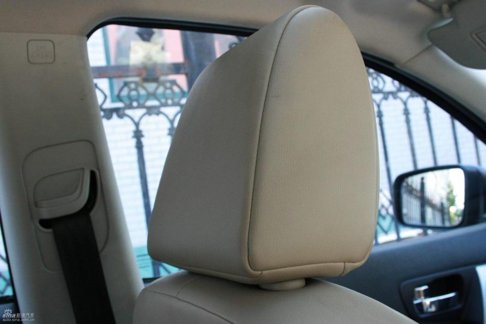 逍客2.0XV四驱自动