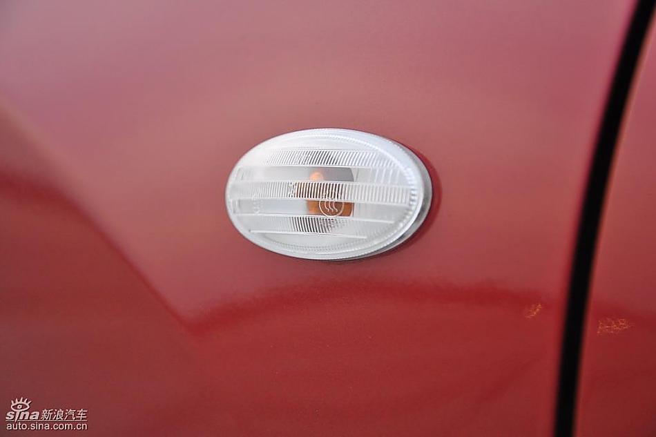 逍客2.0四驱自动实拍图