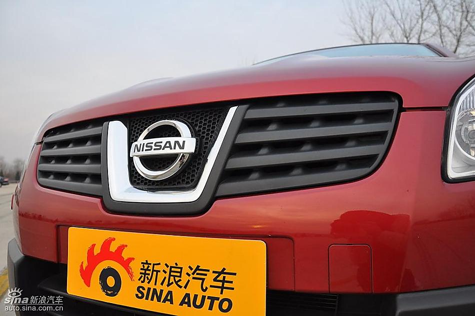 逍客2.0四驱自动实拍图