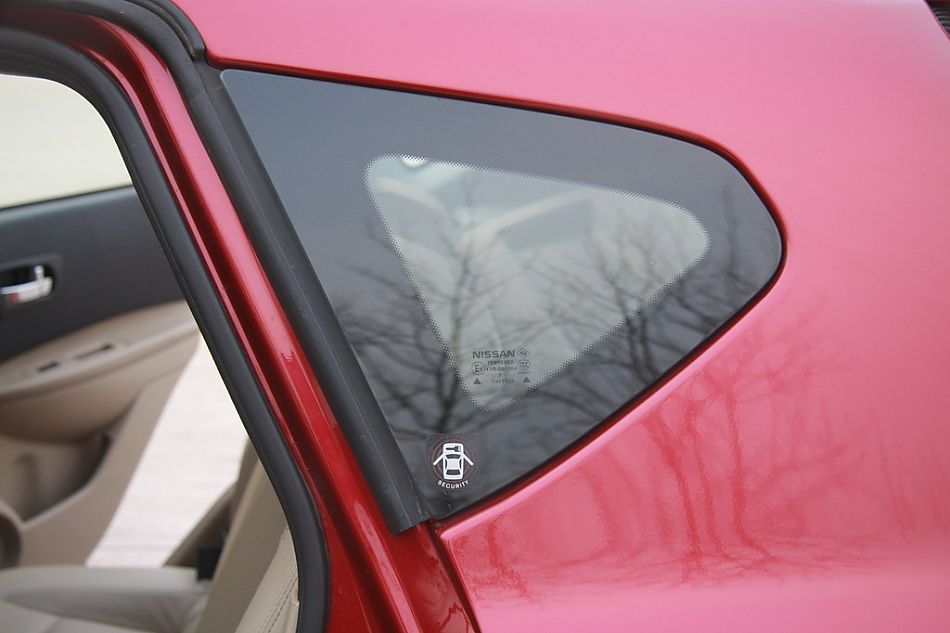 逍客实拍图细节与其他