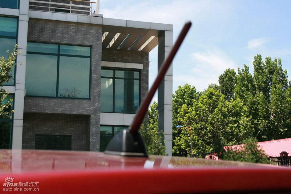 逍客2.0XV四驱自动