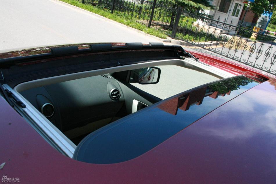 逍客2.0XV四驱自动