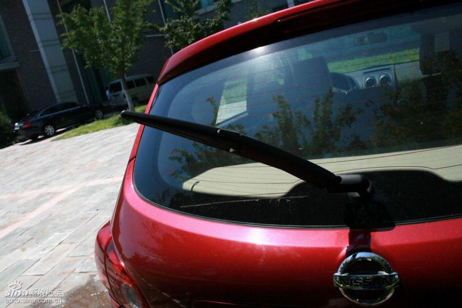 逍客2.0XV四驱自动