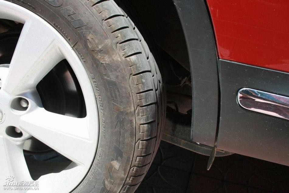 逍客2.0XV四驱自动